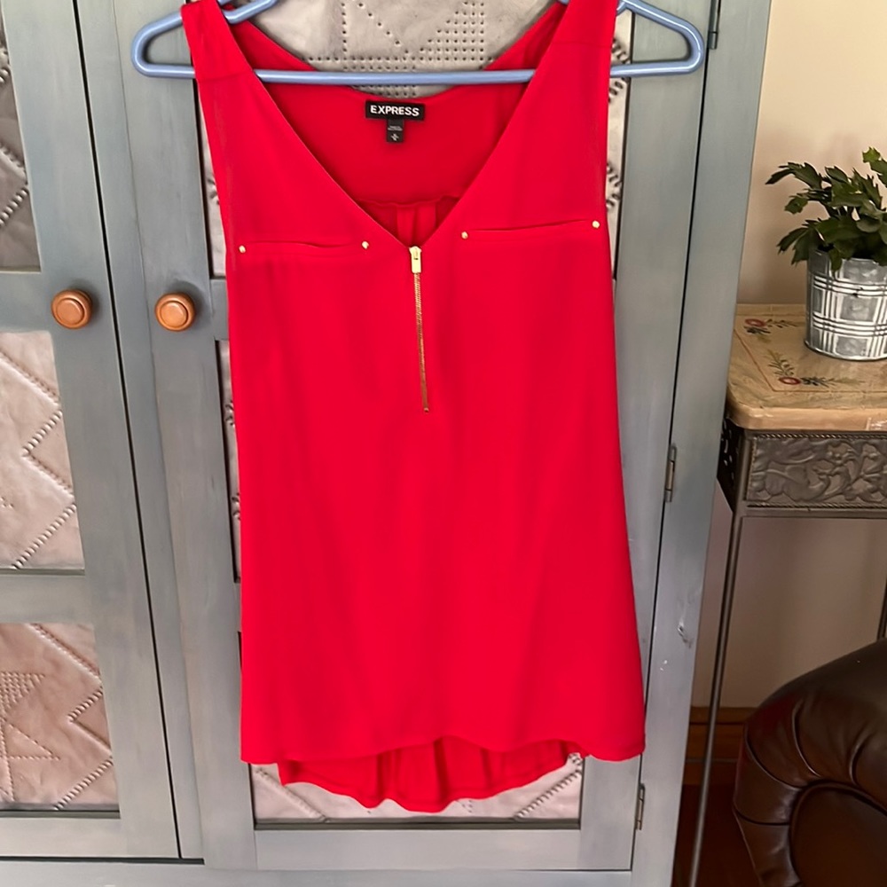 Red express high low tank